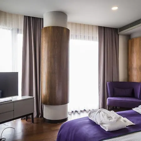 Eightdays İstanbul
