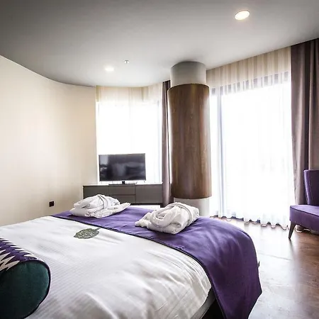 Eightdays İstanbul
